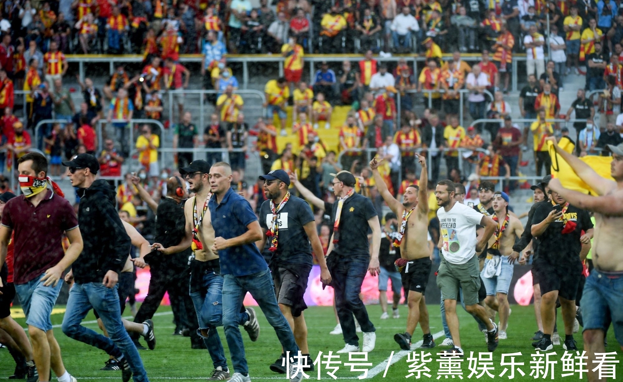 之一对他